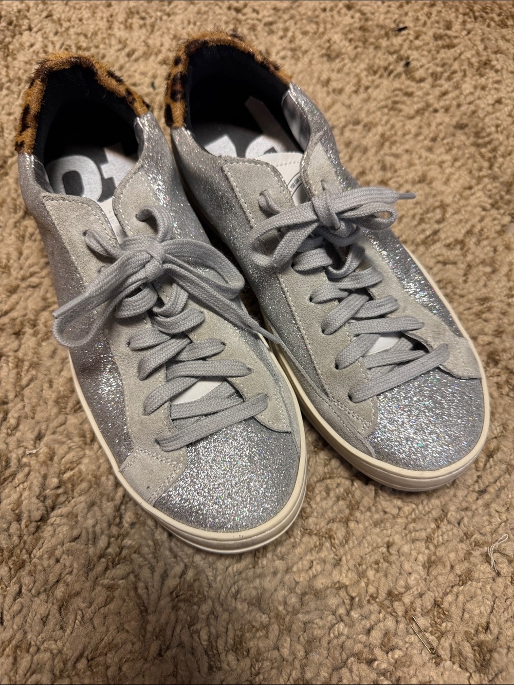 P448 Gray Glitter Low-Top Women's Sneakers with Leopard Trim